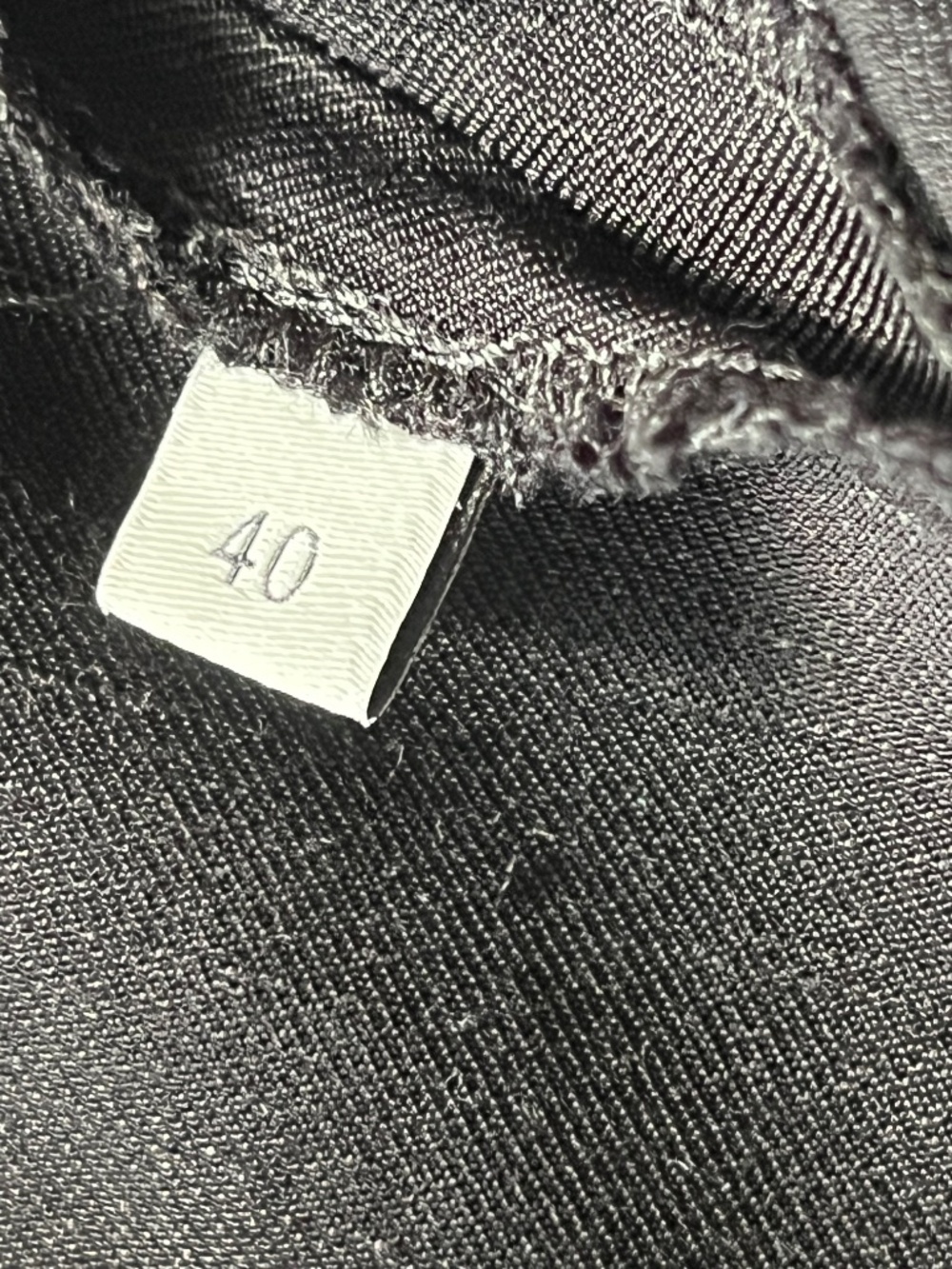Sandro Kunga black dress snap-front closure with contrasting white buttons - Picture 12 of 13